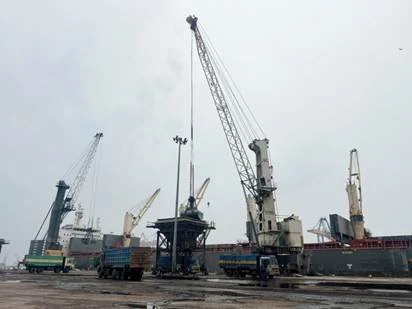 VOC Port receives the first Clinker vessel in line with the MoU with Ambuja Cement Limited