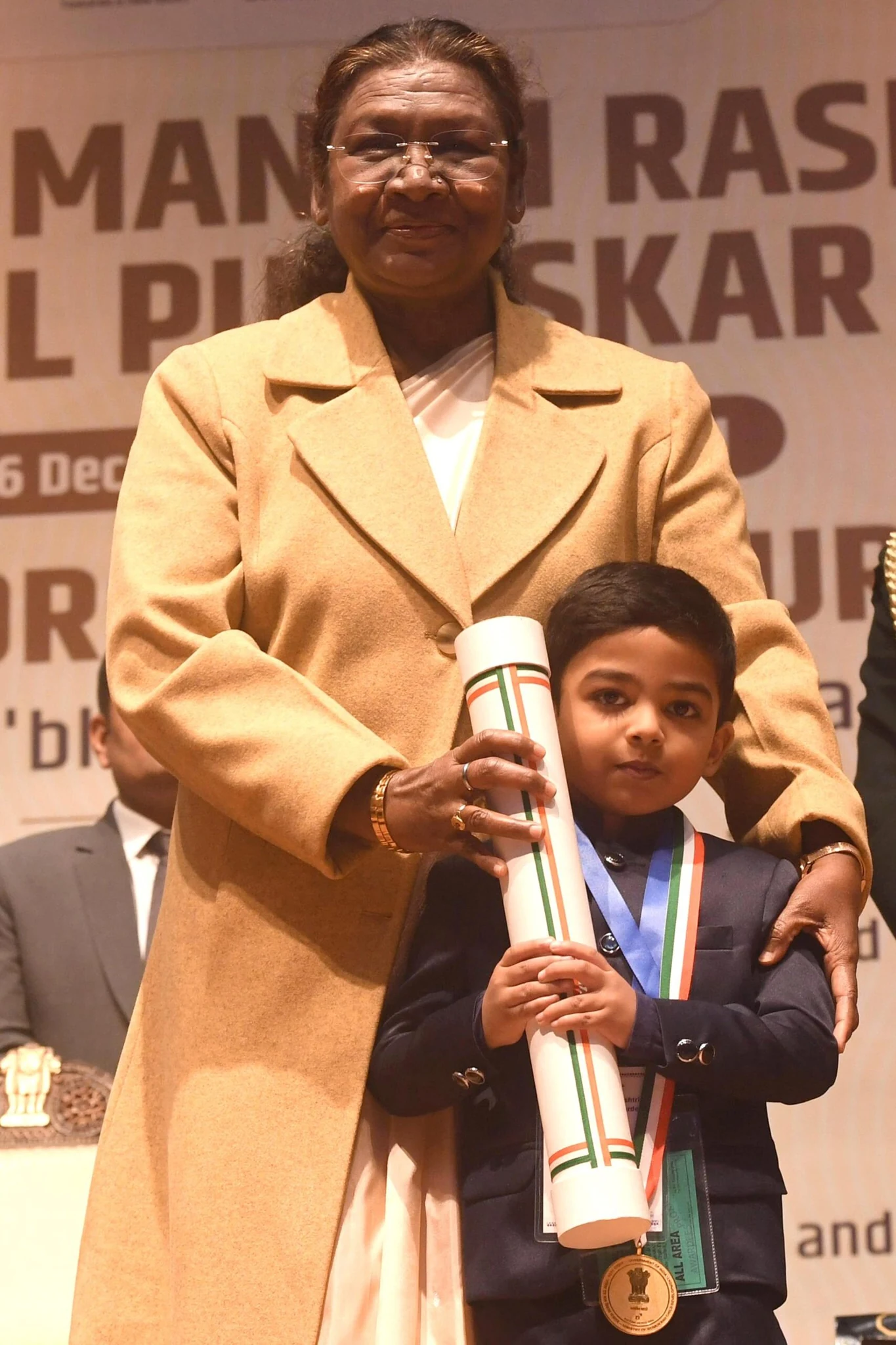 PRESIDENT OF INDIA PRESENTS PRADHAN MANTRI RASHTRIYA BAL PURASKAR
